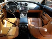 ✅ 2013 Jaguar XJ Portfolio • VIN: SAJWA2G19DLV58050 • Лот: 84836165. Опубликован ранее на Copart с пробегом 69 986 миль. Бесплатный доступ к архиву аукционных продаж из США и подробный отчёт об истории автомобиля на DreamBid. Изображение 8.