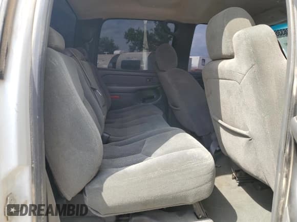 ✅ 2004 Chevrolet Silverado 1500 Z71 • VIN: 2GCEK13T841311696 • Lot: 70833615. Wystawiony na Copart z przebiegiem 231 014 mil. Bezpłatny archiwum sprzedaży aukcyjnych z USA i szczegółowy raport historii pojazdu na DreamBid. Zdjęcie 10.