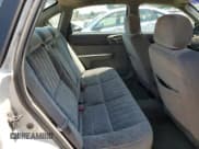 ✅ 2000 Chevrolet Impala • VIN: 2G1WF55EXY9111918 • Lot: 62153055. Wystawiony na Copart z przebiegiem 163 841 mil. Bezpłatny archiwum sprzedaży aukcyjnych z USA i szczegółowy raport historii pojazdu na DreamBid. Zdjęcie 10.