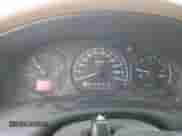 2002 Chevrolet Venture Plus 1SB z VIN 1GNDX03E62D230276, wystawiony jako Copart lot #64879045 z przebiegiem 142 529 mil mil oraz Czysty tytuł • Clean title. Historia ofert i sprzedaży dostępna na DreamBid. Obrazek 9.