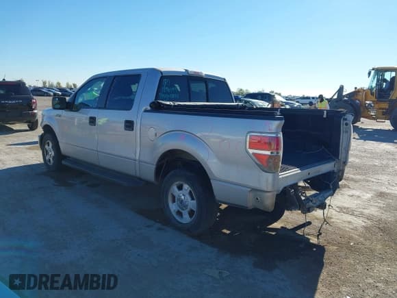 ✅ 2014 Ford F-150 XL • VIN: 1FTEW1CM6EKE26621 • Lot: 43555511. Listed on IAAI with 159,494 mi. Free auction sales archive from the USA and detailed vehicle history report at DreamBid. Image 3.