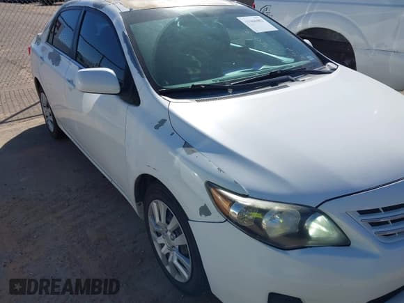 ✅ 2013 Toyota Corolla L • VIN: 5YFBU4EE4DP133770 • Лот: 43460482. Опубликован ранее на IAAI с пробегом 230 493 миль. Бесплатный доступ к архиву аукционных продаж из США и подробный отчёт об истории автомобиля на DreamBid. Изображение 6.