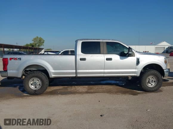 ✅ 2019 Ford F-250 Lariat • VIN: 1FT7W2B65KEF21439 • Lot: 43456768. Wystawiony na IAAI z przebiegiem 114 041 mil. Bezpłatny archiwum sprzedaży aukcyjnych z USA i szczegółowy raport historii pojazdu na DreamBid. Zdjęcie 13.