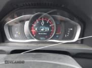 ✅ 2015 Volvo V60 T5 Drive-E Premier • VIN: YV140MEB1F1198068 • Lot: 43041874. Wystawiony na IAAI z przebiegiem 160 019 mil. Bezpłatny archiwum sprzedaży aukcyjnych z USA i szczegółowy raport historii pojazdu na DreamBid. Zdjęcie 7.