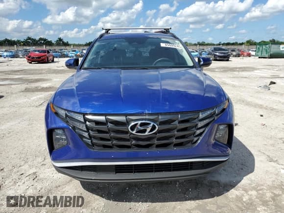 ✅ 2023 Hyundai Tucson SEL • VIN: 5NMJB3AE5PH208430 • Lot: 85009245. Listed on Copart with 30,366 mi. Free auction sales archive from the USA and detailed vehicle history report at DreamBid. Image 5.