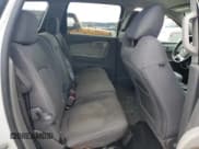 ✅ 2010 Chevrolet Traverse 1LT • VIN: 1GNLVFED9AS122592 • Lot: 67750164. Wystawiony na Copart z przebiegiem 143 682 mil. Bezpłatny archiwum sprzedaży aukcyjnych z USA i szczegółowy raport historii pojazdu na DreamBid. Zdjęcie 10.