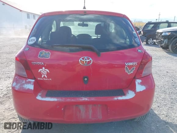 ✅ 2008 Toyota Yaris • VIN: JTDJT923585149624 • Лот: 43669238. Опубликован ранее на IAAI с пробегом 163 481 миль. Бесплатный доступ к архиву аукционных продаж из США и подробный отчёт об истории автомобиля на DreamBid. Изображение 15.