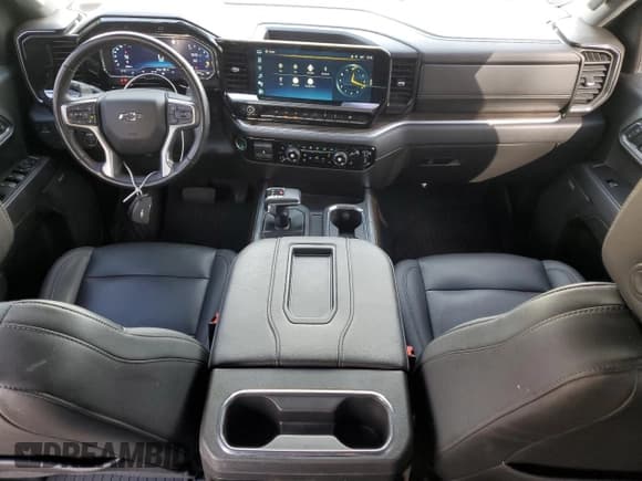 ✅ 2022 Chevrolet Silverado 1500 LT Trail Boss • VIN: 3GCUDFET3NG553742 • Lot: 85265905. Wystawiony na Copart z przebiegiem 41 518 mil. Bezpłatny archiwum sprzedaży aukcyjnych z USA i szczegółowy raport historii pojazdu na DreamBid. Zdjęcie 8.