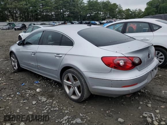 ✅ 2009 Volkswagen CC 4Motion • VIN: WVWGU73C09E512522 • Лот: 59892495. Опубликован ранее на Copart с пробегом Не указан. Бесплатный доступ к архиву аукционных продаж из США и подробный отчёт об истории автомобиля на DreamBid. Изображение 2.