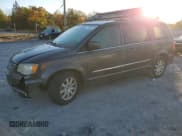 ✅ 2015 Chrysler Town & Country Touring • VIN: 2C4RC1BGXFR537780 • Лот: 82740335. Опубликован ранее на Copart с пробегом 133 535 миль. Бесплатный доступ к архиву аукционных продаж из США и подробный отчёт об истории автомобиля на DreamBid. Изображение 1.