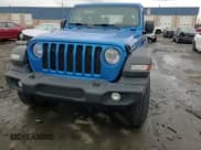 ✅ 2022 Jeep Gladiator Sport • VIN: 1C6HJTAG7NL100980 • Лот: 90792205. Опубликован ранее на Copart с пробегом 27 819 миль. Бесплатный доступ к архиву аукционных продаж из США и подробный отчёт об истории автомобиля на DreamBid. Изображение 13.