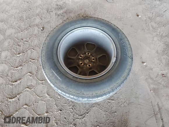 ✅ 2016 Jeep Grand Cherokee 75th Anniversary • VIN: 1C4RJEAG4GC320847 • Lot: 84811485. Wystawiony na Copart z przebiegiem 184 017 mil. Bezpłatny archiwum sprzedaży aukcyjnych z USA i szczegółowy raport historii pojazdu na DreamBid. Zdjęcie 13.