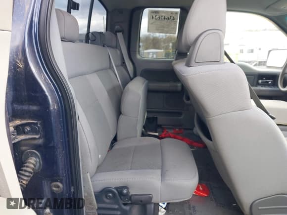 ✅ 2004 Ford F-150 XLT • VIN: 1FTPX14534NC62545 • Лот: 43647624. Опубликован ранее на IAAI с пробегом 153 354 миль. Бесплатный доступ к архиву аукционных продаж из США и подробный отчёт об истории автомобиля на DreamBid. Изображение 8.