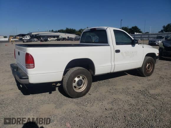1999 Dodge Dakota with VIN 1B7GG26X2XS308456, listed as a Copart auction lot 66789914 with 137,399 mi miles and Clean title. Bid and sale history available at DreamBid. Image 3.