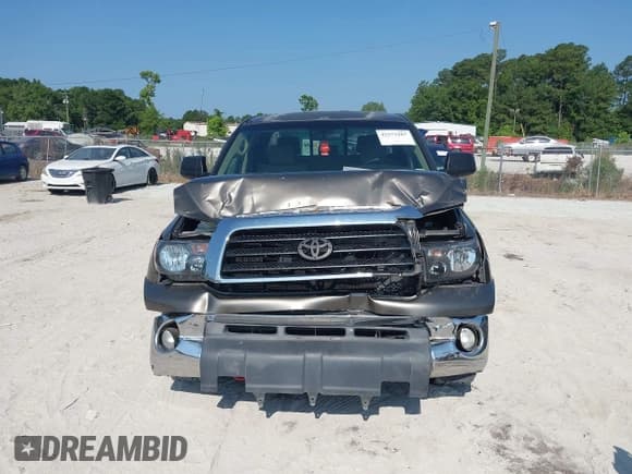 ✅ 2007 Toyota Tundra SR5 • VIN: 5TBBT54167S452065 • Lot: 42573267. Listed on IAAI with 262,787 mi. Free auction sales archive from the USA and detailed vehicle history report at DreamBid. Image 12.