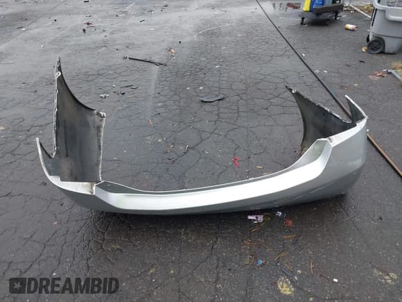 ✅ 2011 Toyota Camry LE • VIN: 4T4BF3EK5BR202350 • Lot: 43651289. Listed on IAAI with 131,051 mi. Free auction sales archive from the USA and detailed vehicle history report at DreamBid. Image 12.