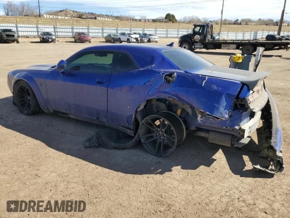 ✅ 2021 Dodge Challenger SRT Hellcat Redeye Widebody • VIN: 2C3CDZL94MH507960 • Lot: 46536885. Wystawiony na Copart z przebiegiem 17 639 mil. Bezpłatny archiwum sprzedaży aukcyjnych z USA i szczegółowy raport historii pojazdu na DreamBid. Zdjęcie 2.