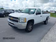 ✅ 2013 Chevrolet Silverado 2500HD Work Truck • VIN: 1GC0CVCG7DF156942 • Lot: 42725390. Wystawiony na IAAI z przebiegiem 177 154 mil. Bezpłatny archiwum sprzedaży aukcyjnych z USA i szczegółowy raport historii pojazdu na DreamBid. Zdjęcie 2.