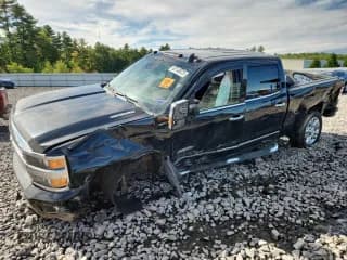 ✅ 2015 Chevrolet Silverado 2500HD High Country • VIN: 1GC1KXE85FF667545 • Лот: 82149075. Опубликован ранее на Copart с пробегом Не указан. Бесплатный доступ к архиву аукционных продаж из США и подробный отчёт об истории автомобиля на DreamBid. Изображение 1.