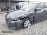 ✅ 2025 Nissan Sentra S • VIN: 3N1AB8BV0SY282268 • Lot: 43774810. Wystawiony na IAAI z przebiegiem 21 248 mil. Bezpłatny archiwum sprzedaży aukcyjnych z USA i szczegółowy raport historii pojazdu na DreamBid. Zdjęcie 6.