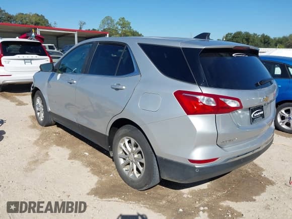 ✅ 2021 Chevrolet Equinox LT • VIN: 3GNAXKEV4ML357763 • Lot: 43329850. Wystawiony na IAAI z przebiegiem 142 624 mil. Bezpłatny archiwum sprzedaży aukcyjnych z USA i szczegółowy raport historii pojazdu na DreamBid. Zdjęcie 3.