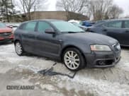 ✅ 2010 Audi A3 Premium Plus • VIN: WAUKEAFM6AA112563 • Lot: 45934715. Wystawiony na Copart z przebiegiem 111 799 mil. Bezpłatny archiwum sprzedaży aukcyjnych z USA i szczegółowy raport historii pojazdu na DreamBid. Zdjęcie 4.