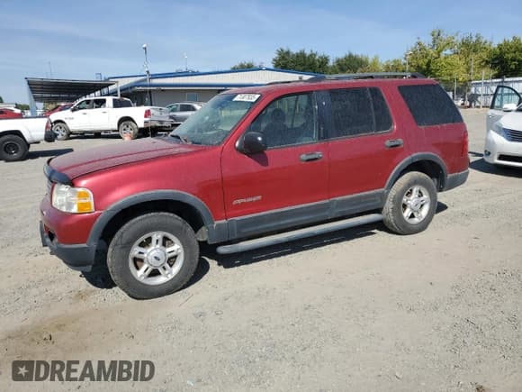 ✅ 2004 Ford Explorer XLT • VIN: 1FMDU73WX4ZA48990 • Lot: 71307935. Listed on Copart with 194,543 mi. Free auction sales archive from the USA and detailed vehicle history report at DreamBid. Image 1.
