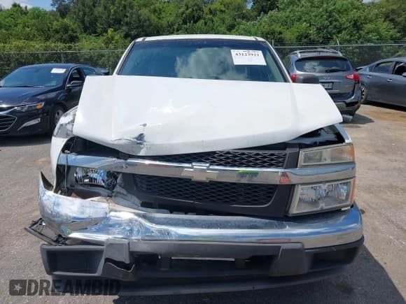 ✅ 2004 Chevrolet Colorado Z85 • VIN: 1GCCS198748133139 • Lot: 43123921. Wystawiony na IAAI z przebiegiem 220 643 mil. Bezpłatny archiwum sprzedaży aukcyjnych z USA i szczegółowy raport historii pojazdu na DreamBid. Zdjęcie 12.