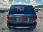 ✅ 2019 Dodge Grand Caravan SXT • VIN: 2C4RDGCG1KR583913 • Lot: 82382735. Wystawiony na Copart z przebiegiem 128 720 mil. Bezpłatny archiwum sprzedaży aukcyjnych z USA i szczegółowy raport historii pojazdu na DreamBid. Zdjęcie 6.