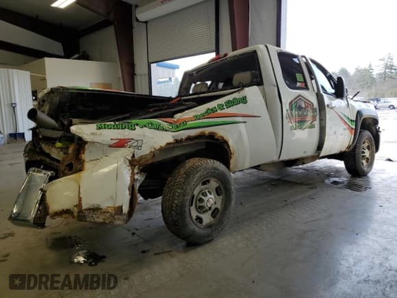 ✅ 2013 Chevrolet Silverado 2500HD LTZ • VIN: 1GC2KYC85DZ145300 • Лот: 52745135. Опубликован ранее на Copart с пробегом Не указан. Бесплатный доступ к архиву аукционных продаж из США и подробный отчёт об истории автомобиля на DreamBid. Изображение 3.