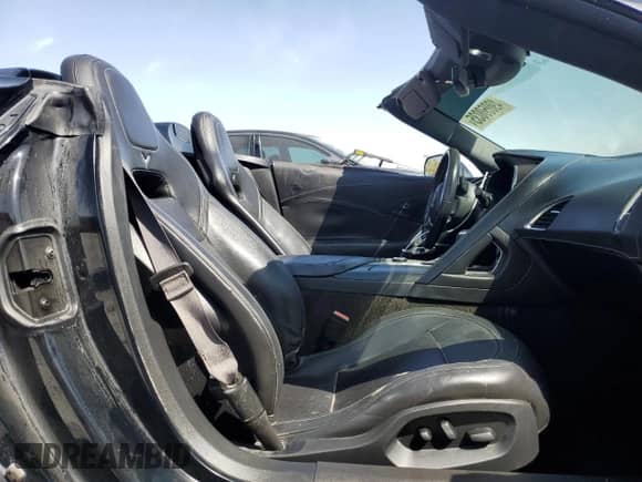 2017 Chevrolet Corvette 3LT с VIN 1G1YF3D70H5123914, выставлен на аукционе Copart как лот 49050035 с пробегом 64 116 миль миль и Чистый • Clean title. История ставок и продаж доступна на DreamBid. Изображение 10.