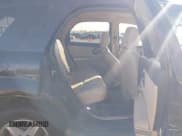 ✅ 2005 Chevrolet Equinox LT • VIN: 2CNDL73FX56119542 • Lot: 43664171. Wystawiony na IAAI z przebiegiem 213 535 mil. Bezpłatny archiwum sprzedaży aukcyjnych z USA i szczegółowy raport historii pojazdu na DreamBid. Zdjęcie 5.