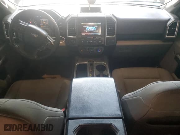 ✅ 2015 Ford F-150 XLT • VIN: 1FTEW1EF0FFA69722 • Лот: 59671695. Опубликован ранее на Copart с пробегом 189 690 миль. Бесплатный доступ к архиву аукционных продаж из США и подробный отчёт об истории автомобиля на DreamBid. Изображение 8.