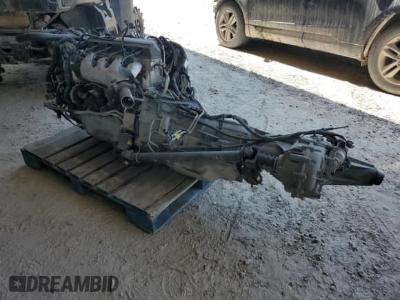 ✅ 2018 Chevrolet Silverado 1500 • VIN: ENG1NEANDTRANS • Лот: 67776664. Опубликован ранее на Copart с пробегом Не указан. Бесплатный доступ к архиву аукционных продаж из США и подробный отчёт об истории автомобиля на DreamBid. Изображение 2.