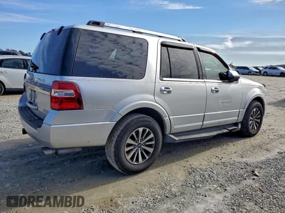 ✅ 2016 Ford Expedition King Ranch • VIN: 1FMJU1HTXGEF35603 • Лот: 95017315. Опубликован ранее на Copart с пробегом 141 682 миль. Бесплатный доступ к архиву аукционных продаж из США и подробный отчёт об истории автомобиля на DreamBid. Изображение 3.