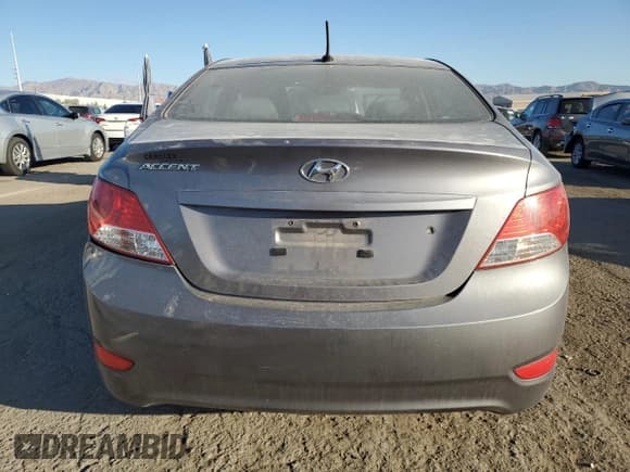 ✅ 2013 Hyundai Accent GLS • VIN: KMHCT4AE4DU531184 • Лот: 76335284. Опубликован ранее на Copart с пробегом 89 203 миль. Бесплатный доступ к архиву аукционных продаж из США и подробный отчёт об истории автомобиля на DreamBid. Изображение 6.