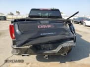 ✅ 2022 GMC Sierra 1500 Denali • VIN: 3GTU9FED2NG178131 • Лот: 90259805. Опубликован ранее на Copart с пробегом 60 303 миль. Бесплатный доступ к архиву аукционных продаж из США и подробный отчёт об истории автомобиля на DreamBid. Изображение 6.