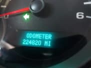 ✅ 2011 Chevrolet Silverado 2500HD Work Truck • VIN: 1GC0CVCG2BF214047 • Lot: 41410653. Wystawiony na IAAI z przebiegiem 224 820 mil. Bezpłatny archiwum sprzedaży aukcyjnych z USA i szczegółowy raport historii pojazdu na DreamBid. Zdjęcie 15.