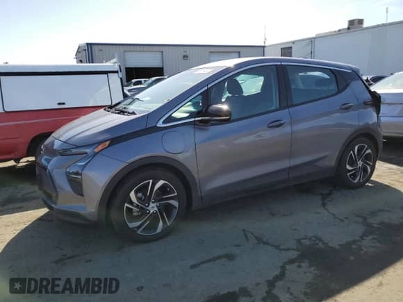 2023 Chevrolet Bolt EV 2LT z VIN 1G1FX6S0XP4185904, wystawiony jako Copart lot #43978484 z przebiegiem 1 873 mil mil oraz . Historia ofert i sprzedaży dostępna na DreamBid. Obrazek 1.