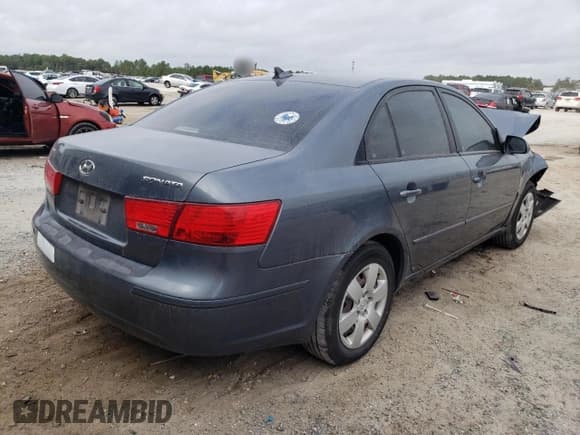 ✅ 2009 Hyundai Sonata GLS • VIN: 5NPET46C99H512717 • Лот: 80476604. Опубликован ранее на Copart с пробегом 235 974 миль. Бесплатный доступ к архиву аукционных продаж из США и подробный отчёт об истории автомобиля на DreamBid. Изображение 3.