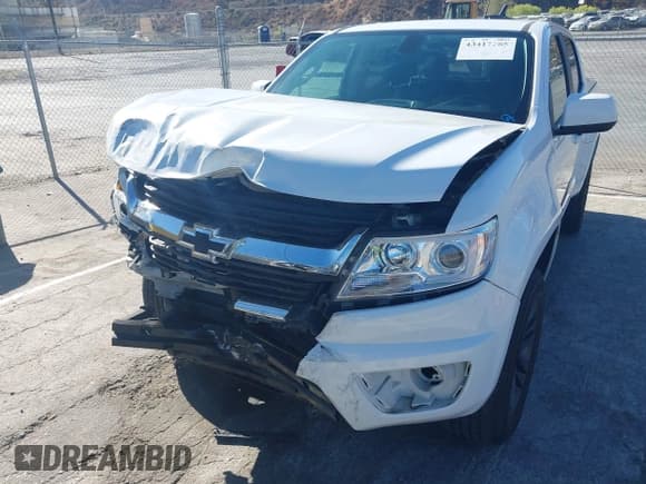 ✅ 2018 Chevrolet Colorado 2WD LT • VIN: 1GCGSCEA2J1123239 • Лот: 43417265. Опубликован ранее на IAAI с пробегом 78 414 миль. Бесплатный доступ к архиву аукционных продаж из США и подробный отчёт об истории автомобиля на DreamBid. Изображение 19.