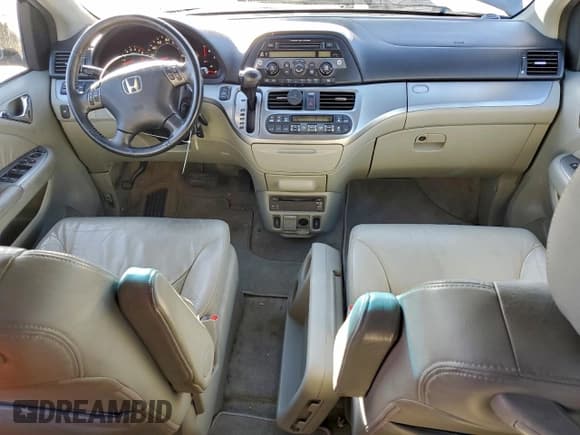 ✅ 2008 Honda Odyssey EX-L • VIN: 5FNRL38718B407274 • Лот: 94540515. Опубликован ранее на Copart с пробегом 97 911 миль. Бесплатный доступ к архиву аукционных продаж из США и подробный отчёт об истории автомобиля на DreamBid. Изображение 8.