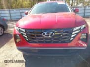 ✅ 2022 Hyundai Tucson SEL • VIN: 5NMJB3AE8NH038111 • Lot: 43515920. Listed on IAAI with 37,706 mi. Free auction sales archive from the USA and detailed vehicle history report at DreamBid. Image 12.