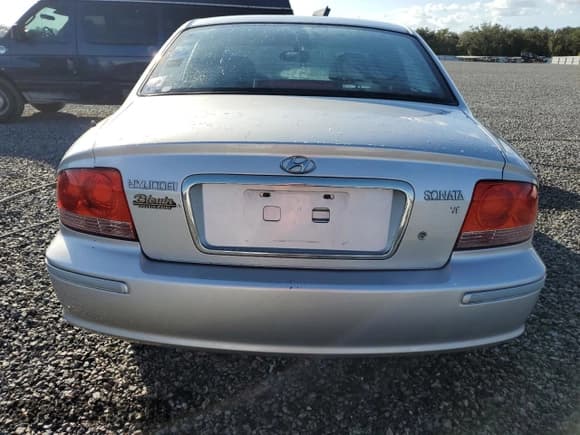 ✅ 2005 Hyundai Sonata GLS • VIN: KMHWF35HX5A167116 • Лот: 77256824. Опубликован ранее на Copart с пробегом 121 718 миль. Бесплатный доступ к архиву аукционных продаж из США и подробный отчёт об истории автомобиля на DreamBid. Изображение 6.
