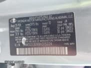 ✅ 2009 Hyundai Santa Fe GLS • VIN: 5NMSG13D99H315224 • Lot: 43442909. Listed on IAAI with 83,026 mi. Free auction sales archive from the USA and detailed vehicle history report at DreamBid. Image 9.