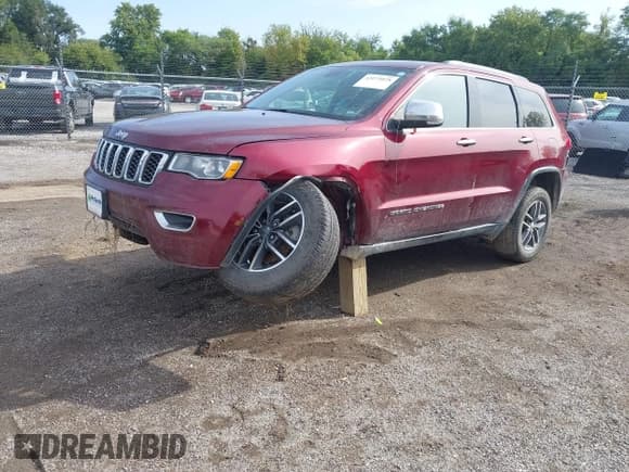 ✅ 2017 Jeep Grand Cherokee Limited • VIN: 1C4RJFBGXHC811607 • Lot: 43275028. Listed on IAAI with 160,266 mi. Free auction sales archive from the USA and detailed vehicle history report at DreamBid. Image 2.