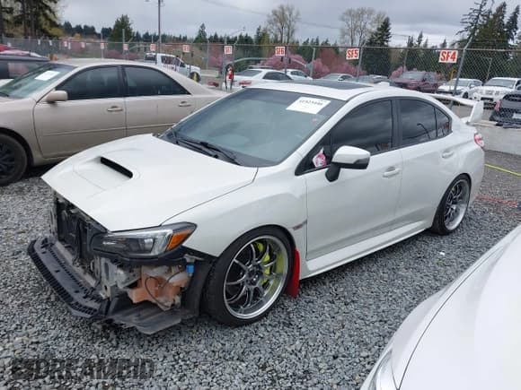 ✅ 2018 Subaru WRX STI Limited • VIN: JF1VA2W63J9831795 • Lot: 41923446. Listed on IAAI with 112,927 mi. Free auction sales archive from the USA and detailed vehicle history report at DreamBid. Image 14.