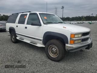 ✅ 1997 Chevrolet Suburban • VIN: 3GNGK26J1VG140914 • Lot: 76651774. Wystawiony na Copart z przebiegiem 245 981 mil. Bezpłatny archiwum sprzedaży aukcyjnych z USA i szczegółowy raport historii pojazdu na DreamBid. Zdjęcie 4.