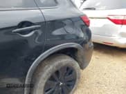 ✅ 2023 Mitsubishi Outlander ES • VIN: JA4ARUAU6PU004151 • Lot: 41739579. Wystawiony na IAAI z przebiegiem 39 948 mil. Bezpłatny archiwum sprzedaży aukcyjnych z USA i szczegółowy raport historii pojazdu na DreamBid. Zdjęcie 20.