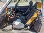 ✅ 1974 Mercedes-Benz SL • VIN: 10704412018686 • Lot: 58273815. Listed on Copart with 95,265 mi. Free auction sales archive from the USA and detailed vehicle history report at DreamBid. Image 5.